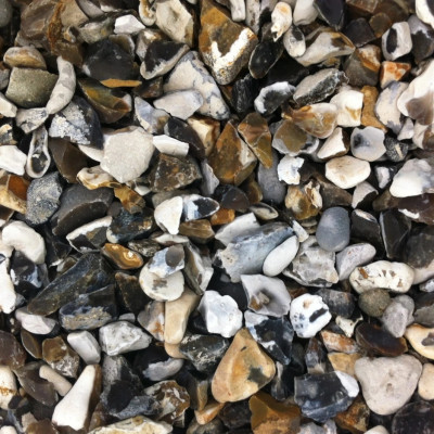 Meadow View – Moonstone 20mm (20kg) (LOCAL DELIVERY ONLY)